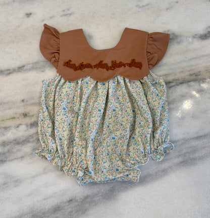 French Knot Hop Little Bunny Bubble
