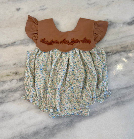 French Knot Hop Little Bunny Bubble
