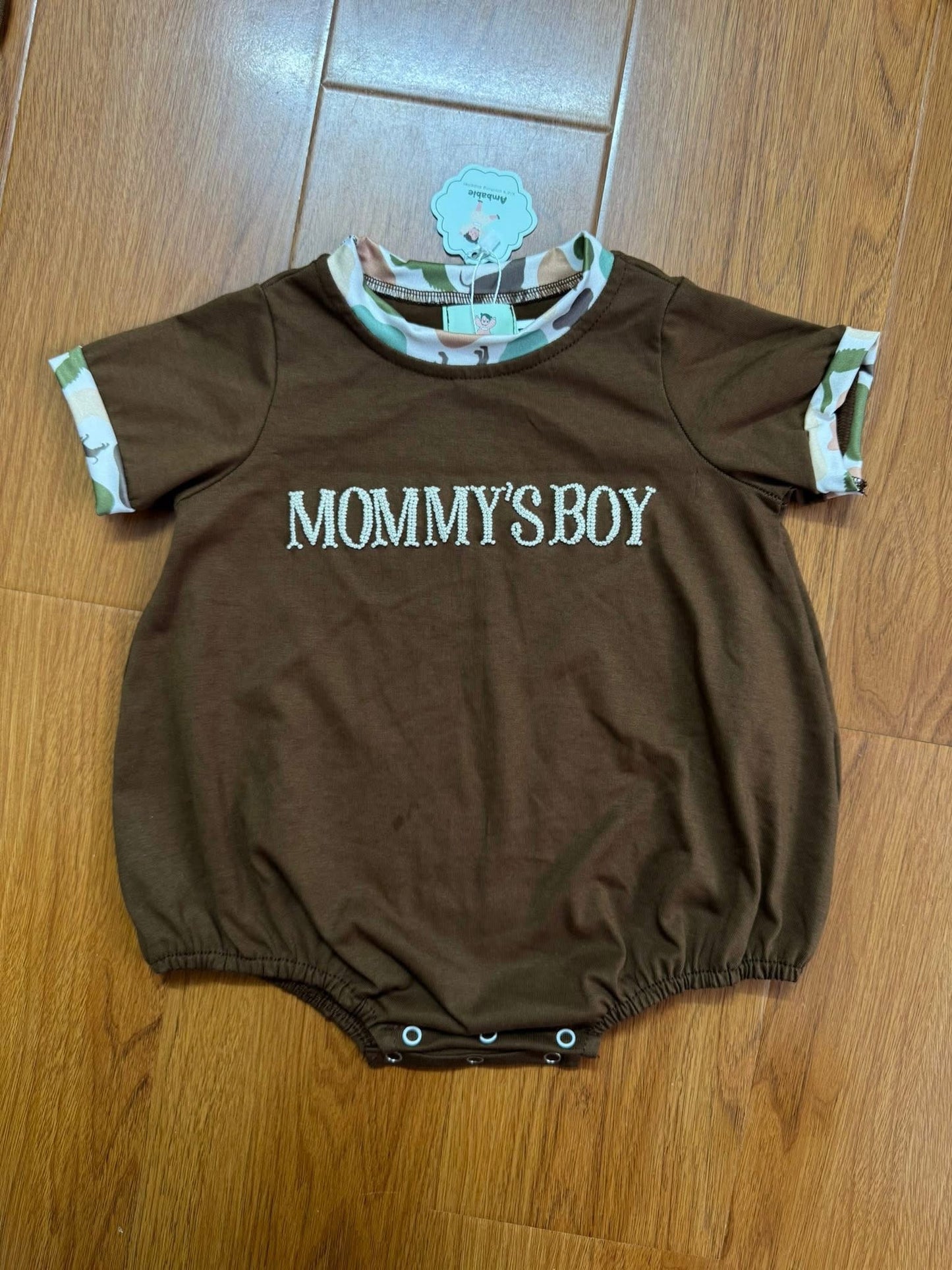 French Knot Camo Mommy’s Boy Bubble
