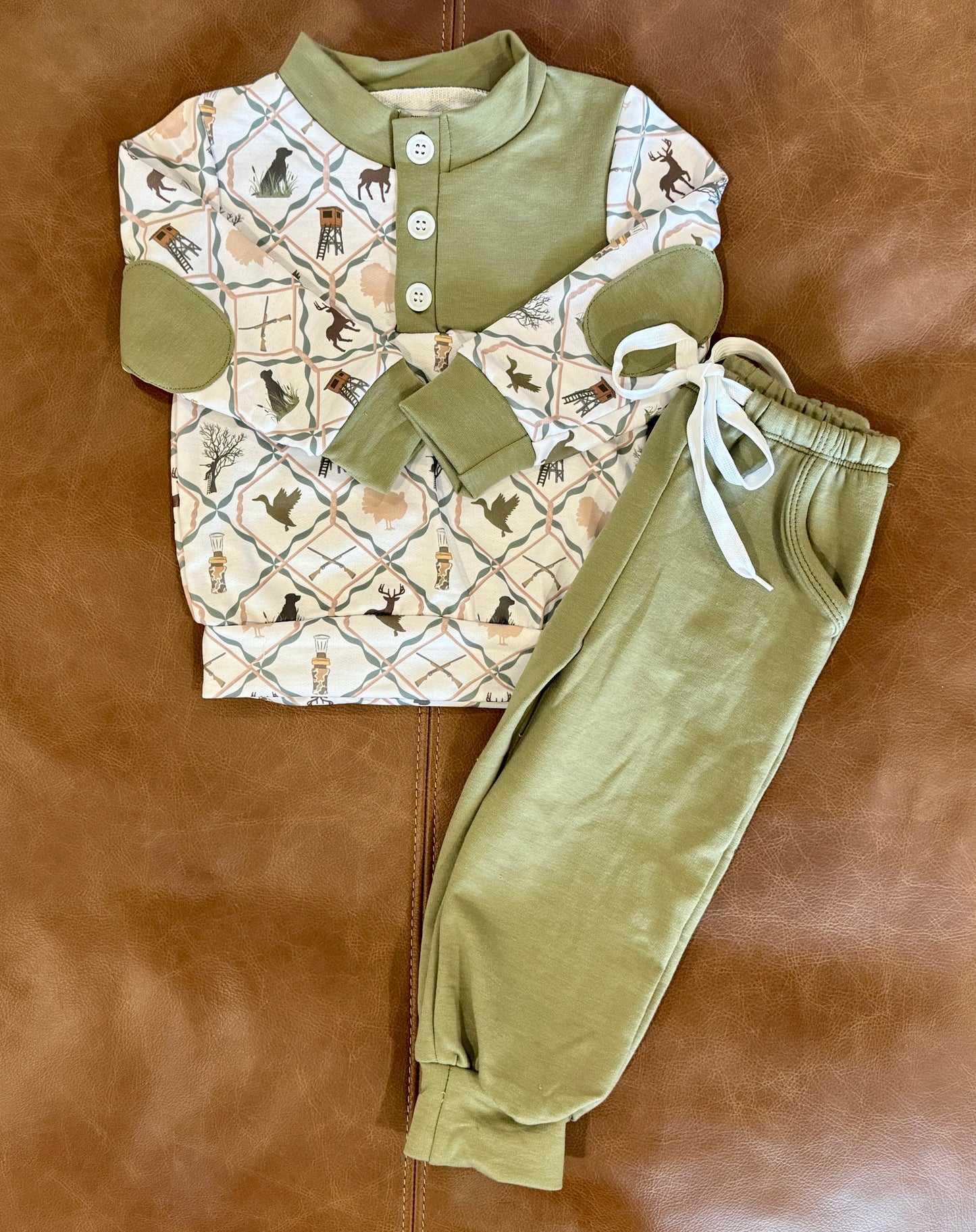 Hunting Trellis Boys Set