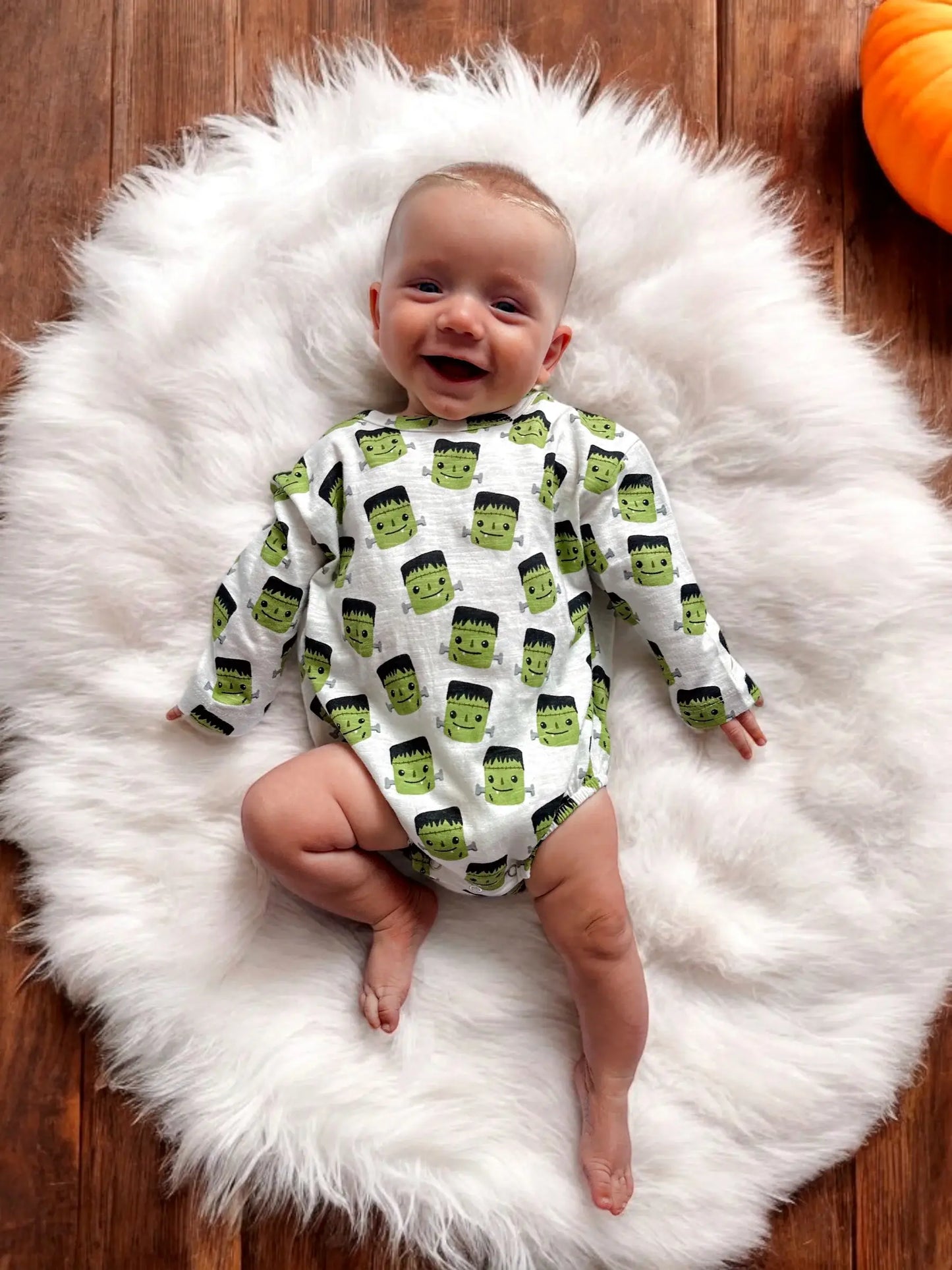 Halloween Monster Organic T-Shirt Bubble